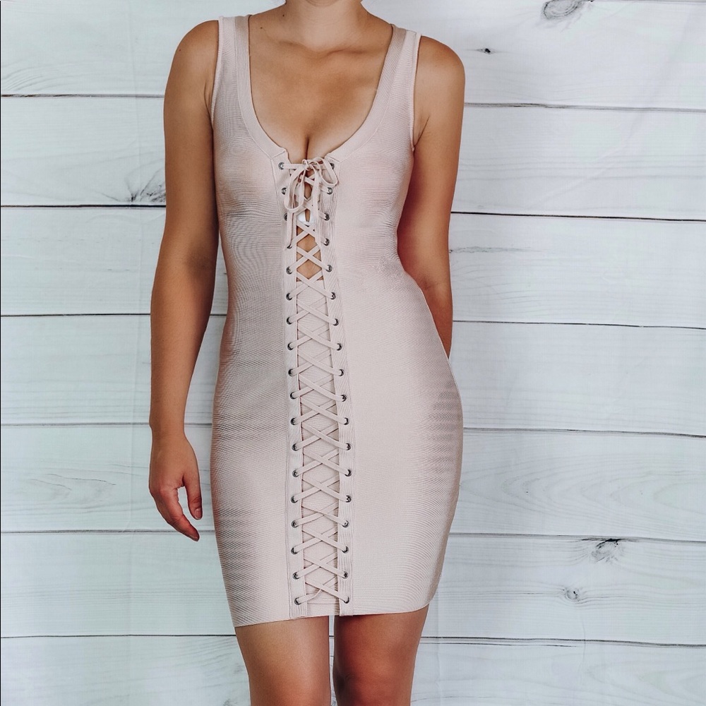 Woman Bandage Short Lace Up Dress